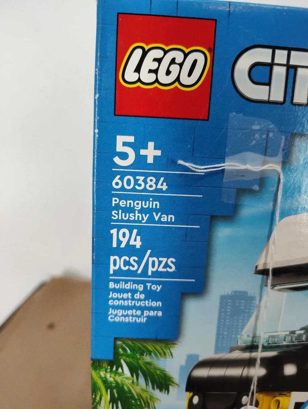 New In Box Lego City Penguin Slushy Van #60384 - Blue, White & Black